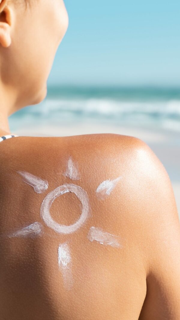 Protection solaire SPF50 Stick, sans teinte – Image 6